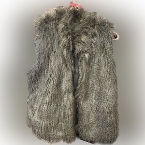 Faux Fur Vest | L Grey